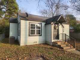 featured image of 306 Hays St