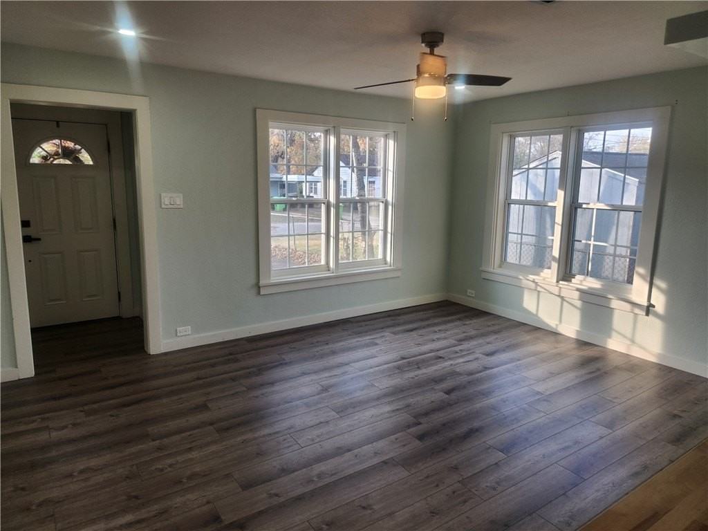 306 Hays St - Photo 2 of 22