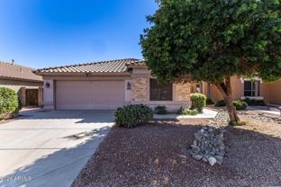 15847 W Saguaro Ln - Photo 1 of 1