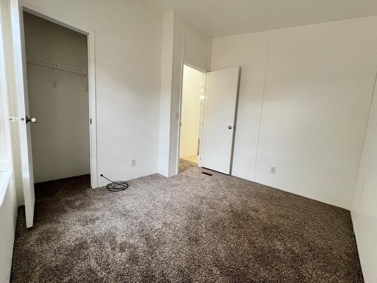 7826 E Juanita Ave - Photo 6 of 35