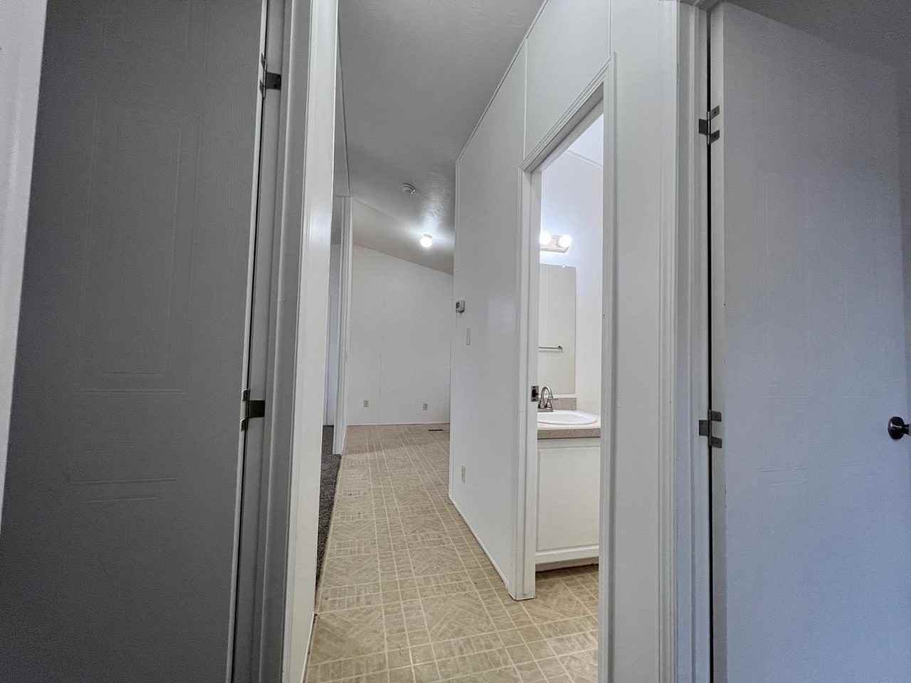 7826 E Juanita Ave - Photo 7 of 35