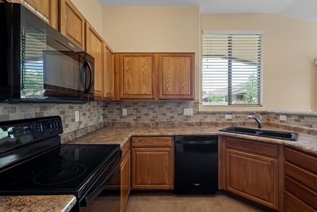 4804 W St Kateri Dr - Photo 6 of 20