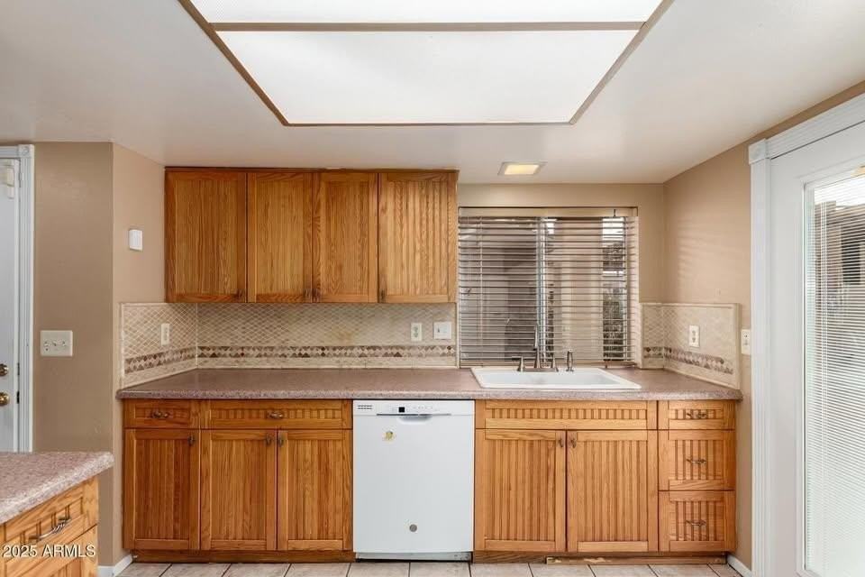 14814 N 24th Dr #7 - Photo 5 of 21
