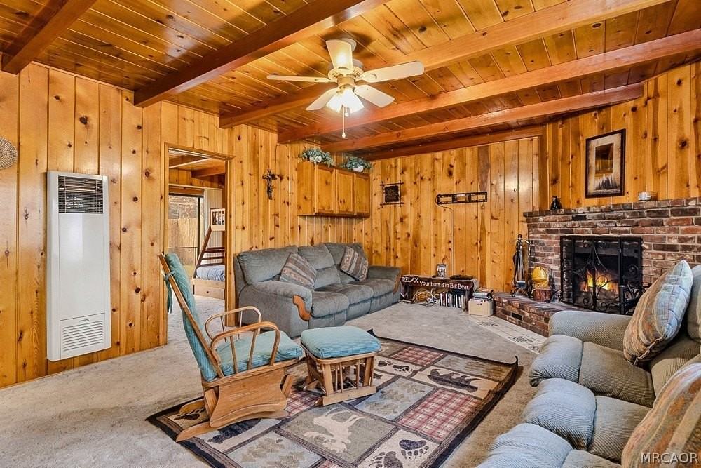 548 Holmes Ln - Photo 2 of 31