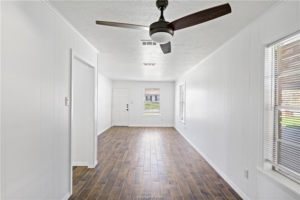 1903 Orman St - Photo 6 of 24