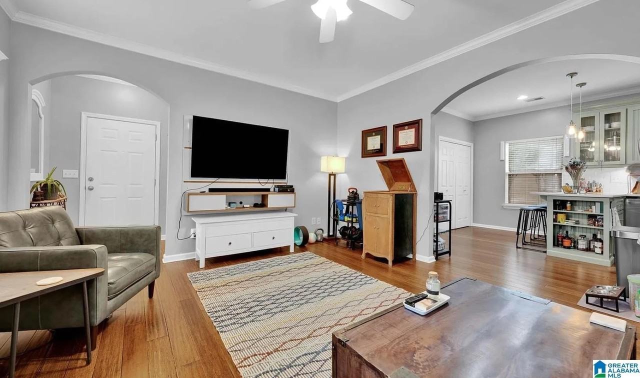 5270 Cottage Ln - Photo 5 of 20