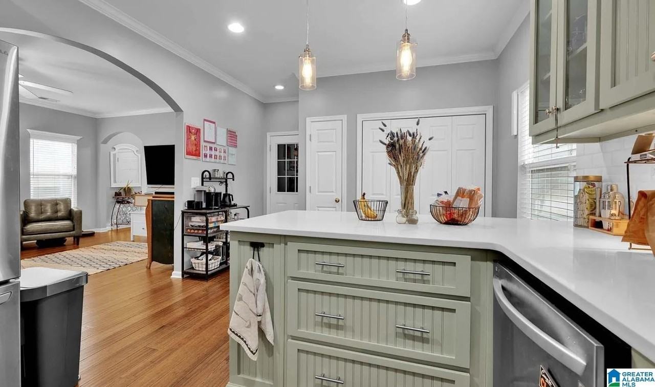 5270 Cottage Ln - Photo 7 of 20