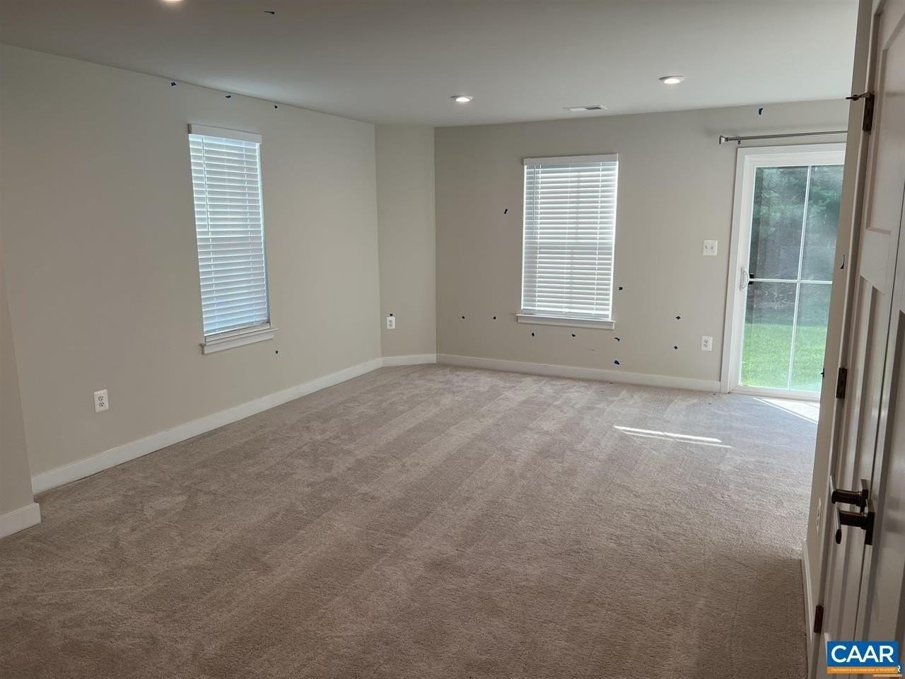 2028 Landon Ln - Photo 4 of 29