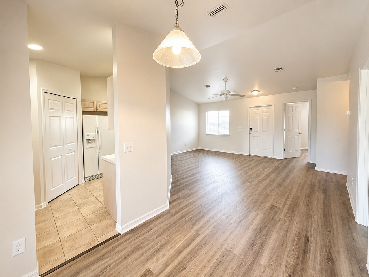 4401 22nd St Sw - Photo 3 of 12