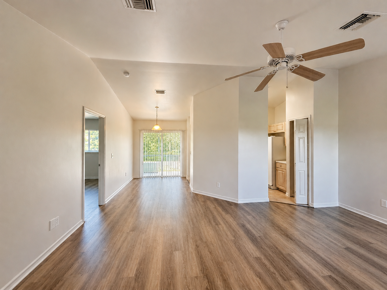 4401 22nd St Sw - Photo 6 of 12