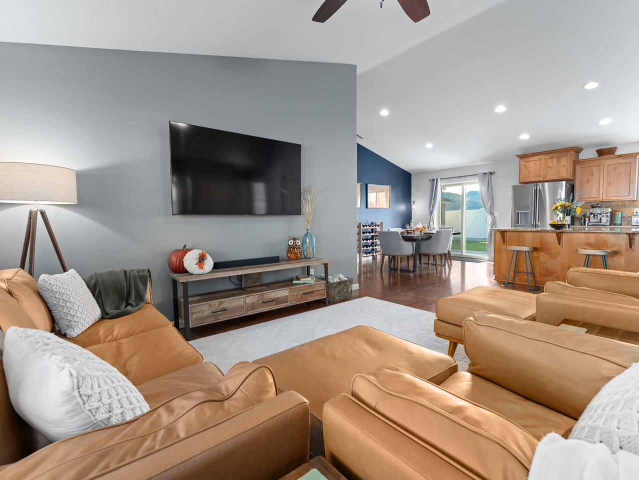 447 N Wilson St #1 - Photo 6 of 29
