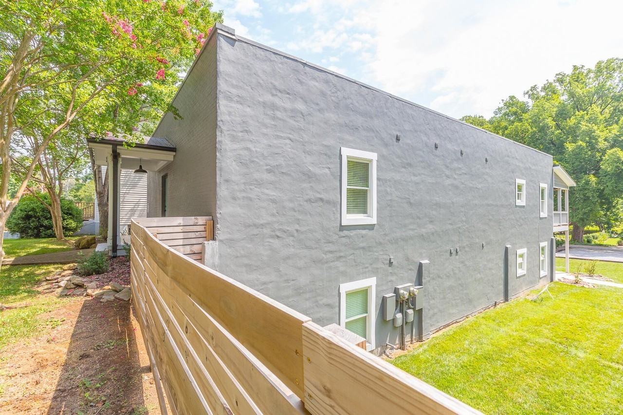 4204 Saint Elmo Ave - Photo 4 of 19