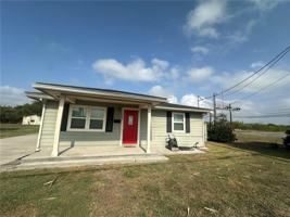 featured image of 104 2nd St
