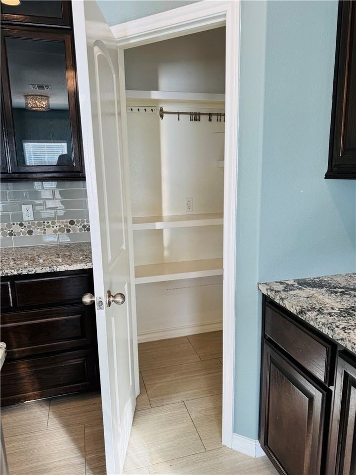 7225 Lake Serenity Dr - Photo 7 of 13