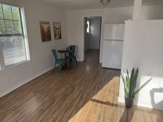 501 W D Ave #A - Photo 4 of 9