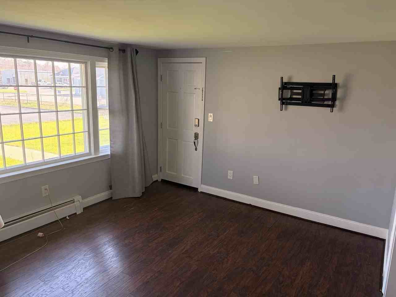 435A Main St #A2 - Photo 2 of 22