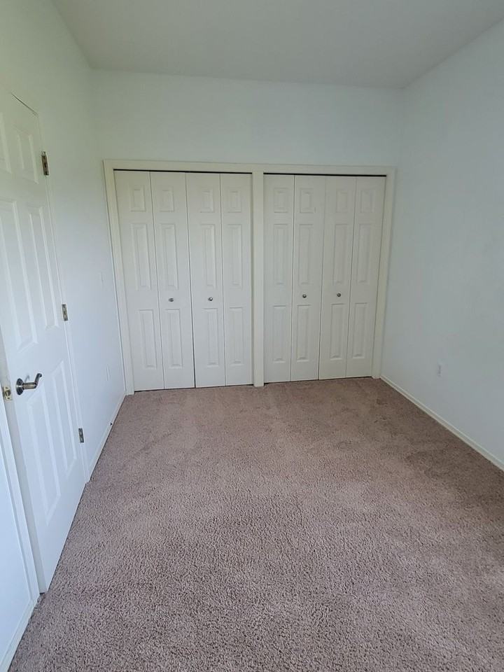 4020 Byron Ave - Photo 7 of 17