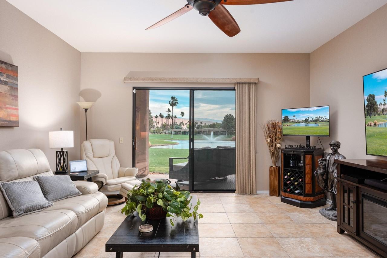 28914 Desert Princess Dr #702 - Photo 7 of 22