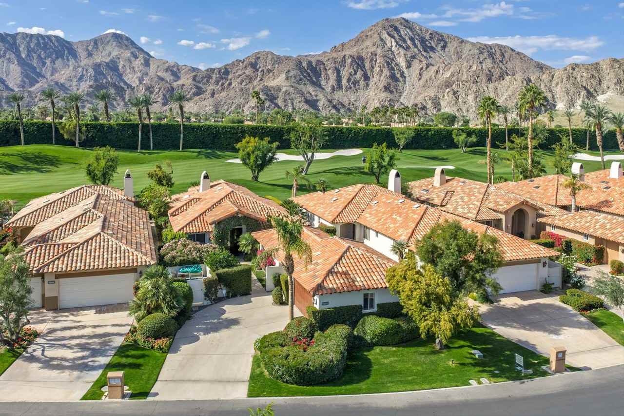 48225 Via Solana - Photo 6 of 44