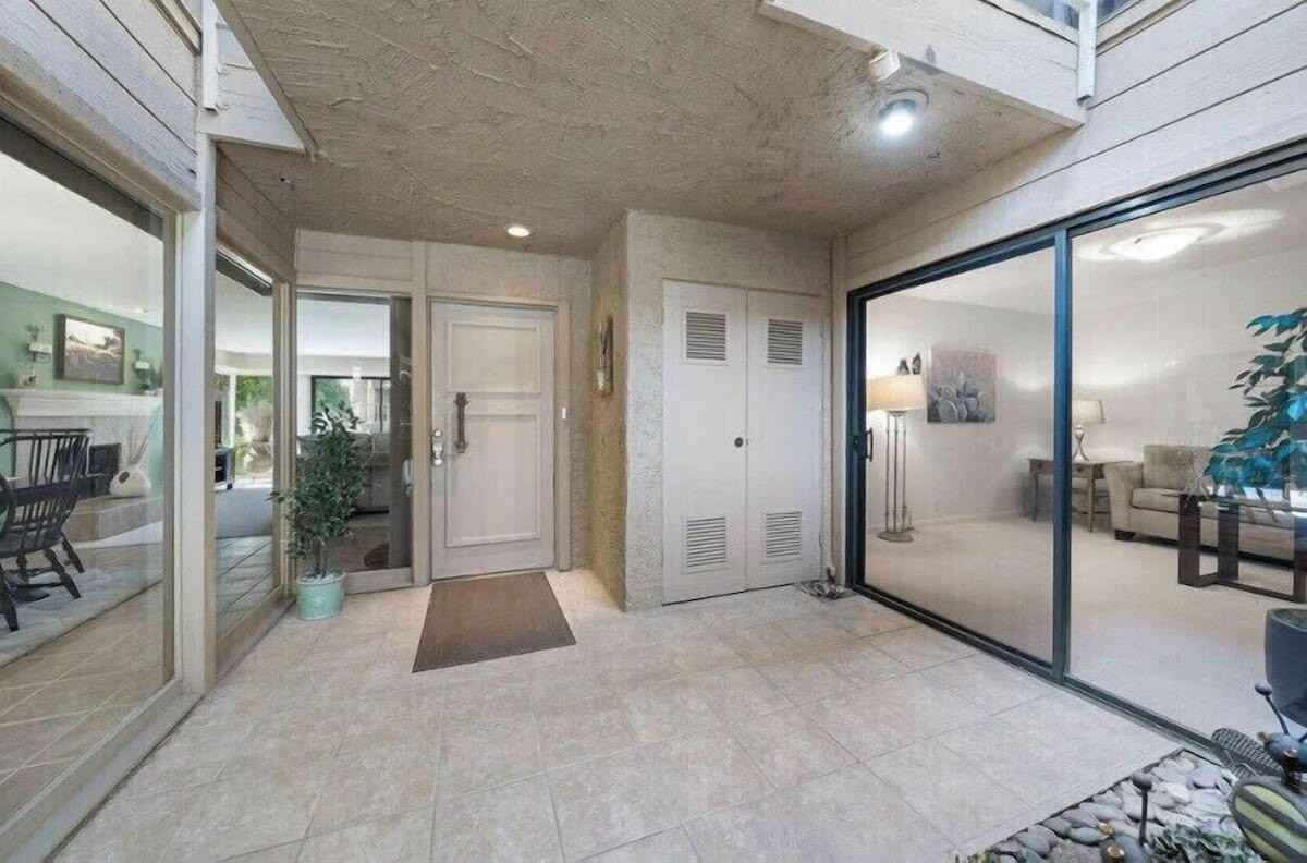 46568 Arapahoe #A - Photo 5 of 26
