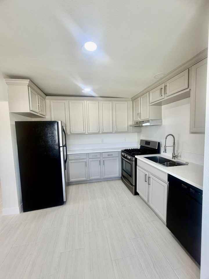 52119 Calle Avila - Photo 7 of 21
