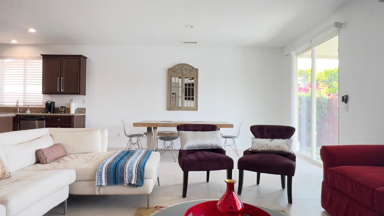 84330 Tramonto Way - Photo 2 of 18