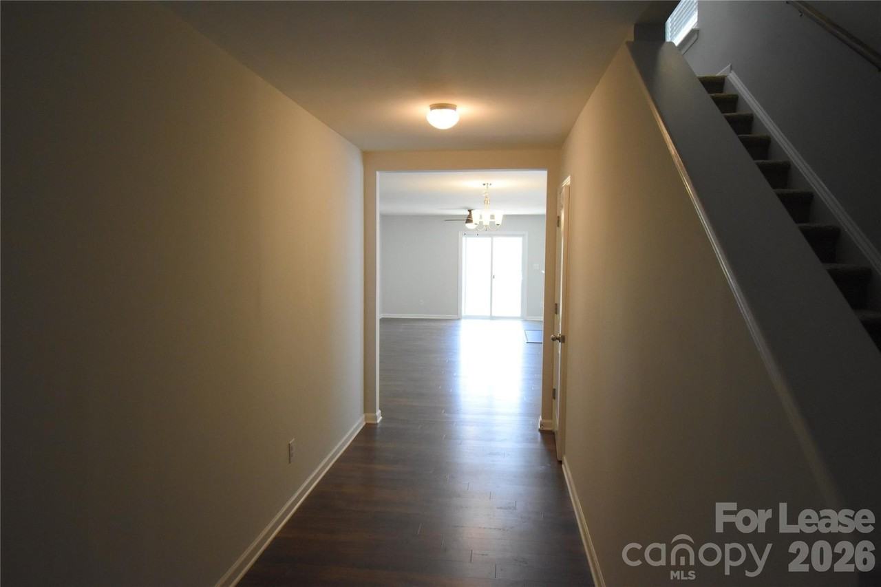 3993 Potts Grove Pl - Photo 3 of 25