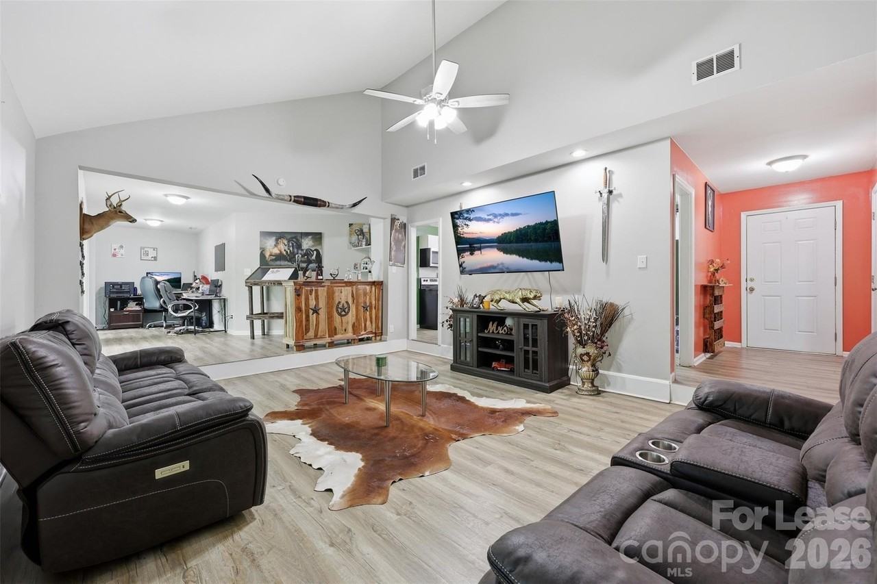 6123 Unity Ln Nw - Photo 5 of 33
