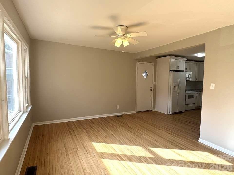 439 Sadie Dr - Photo 7 of 18