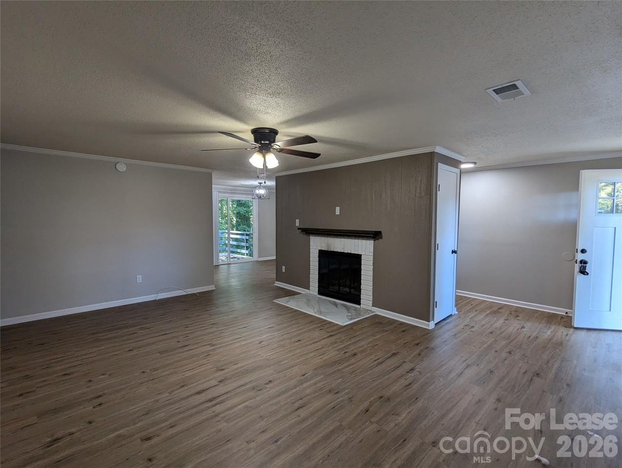 3208 Charlotte Hwy - Photo 4 of 21