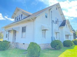 featured image of 215 W Rice St