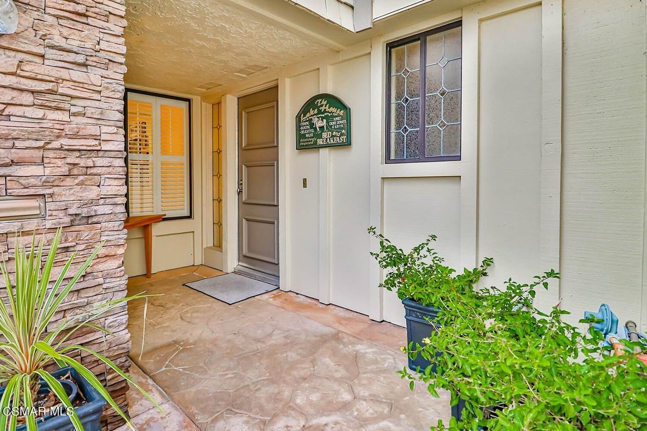 2393 Windward Cir - Photo 2 of 50