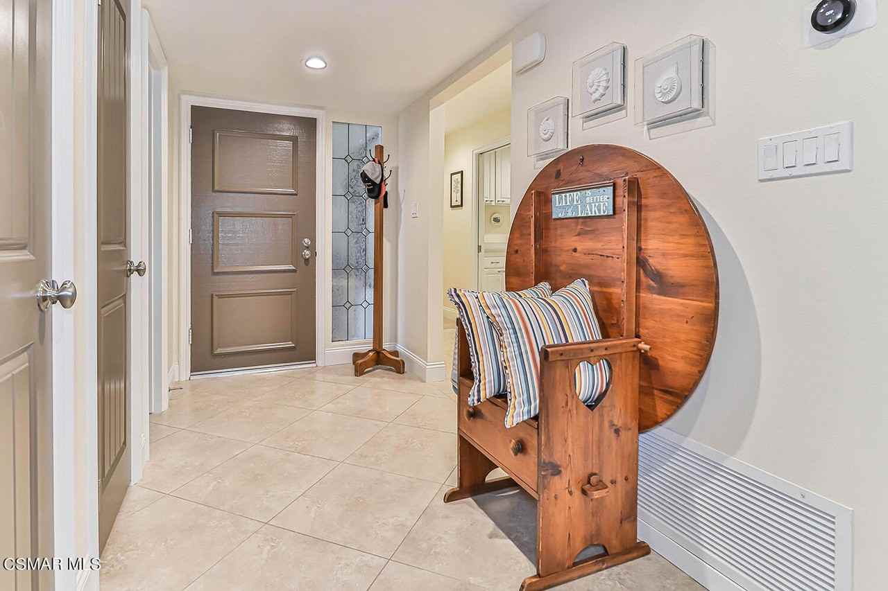 2393 Windward Cir - Photo 5 of 50