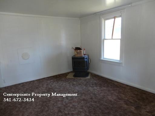 785 Park Hill Ln - Photo 6 of 13