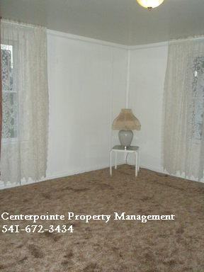 785 Park Hill Ln - Photo 7 of 13