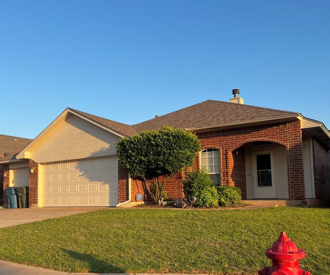2008 Cedar Meadow Ln - Photo 2 of 29