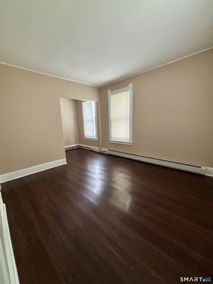 5153 Cliff St - Photo 6 of 9