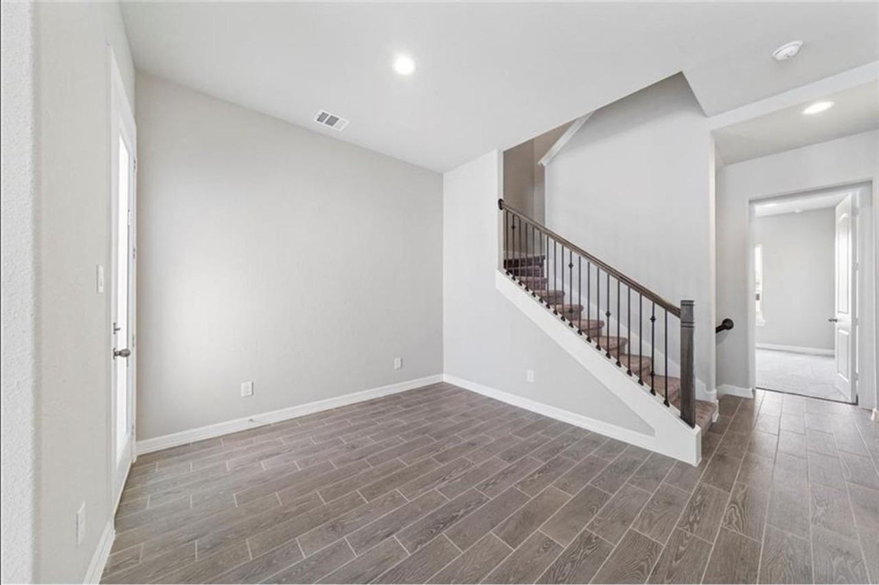 11014 Crescent Light Way - Photo 3 of 16