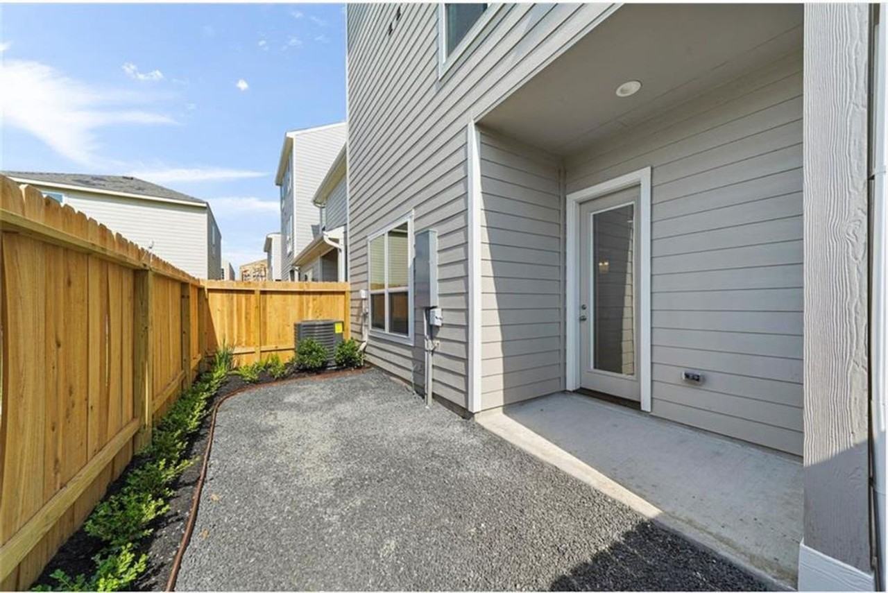 11014 Crescent Light Way - Photo 5 of 16