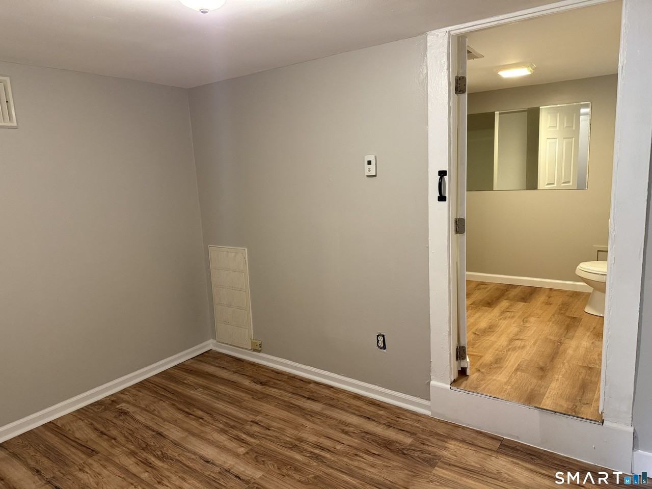 37 Farnham Ave - Photo 5 of 8