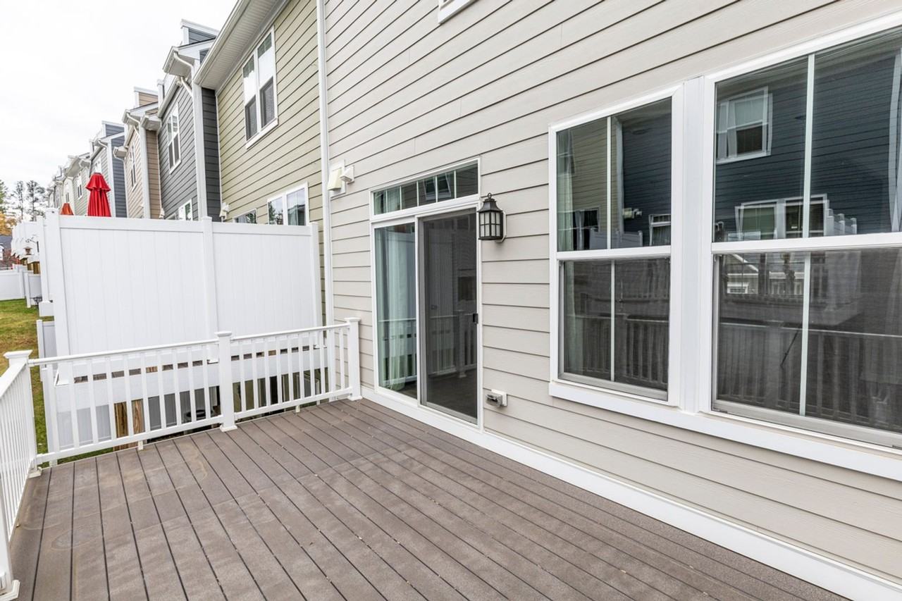 3227 Bergen St - Photo 6 of 27