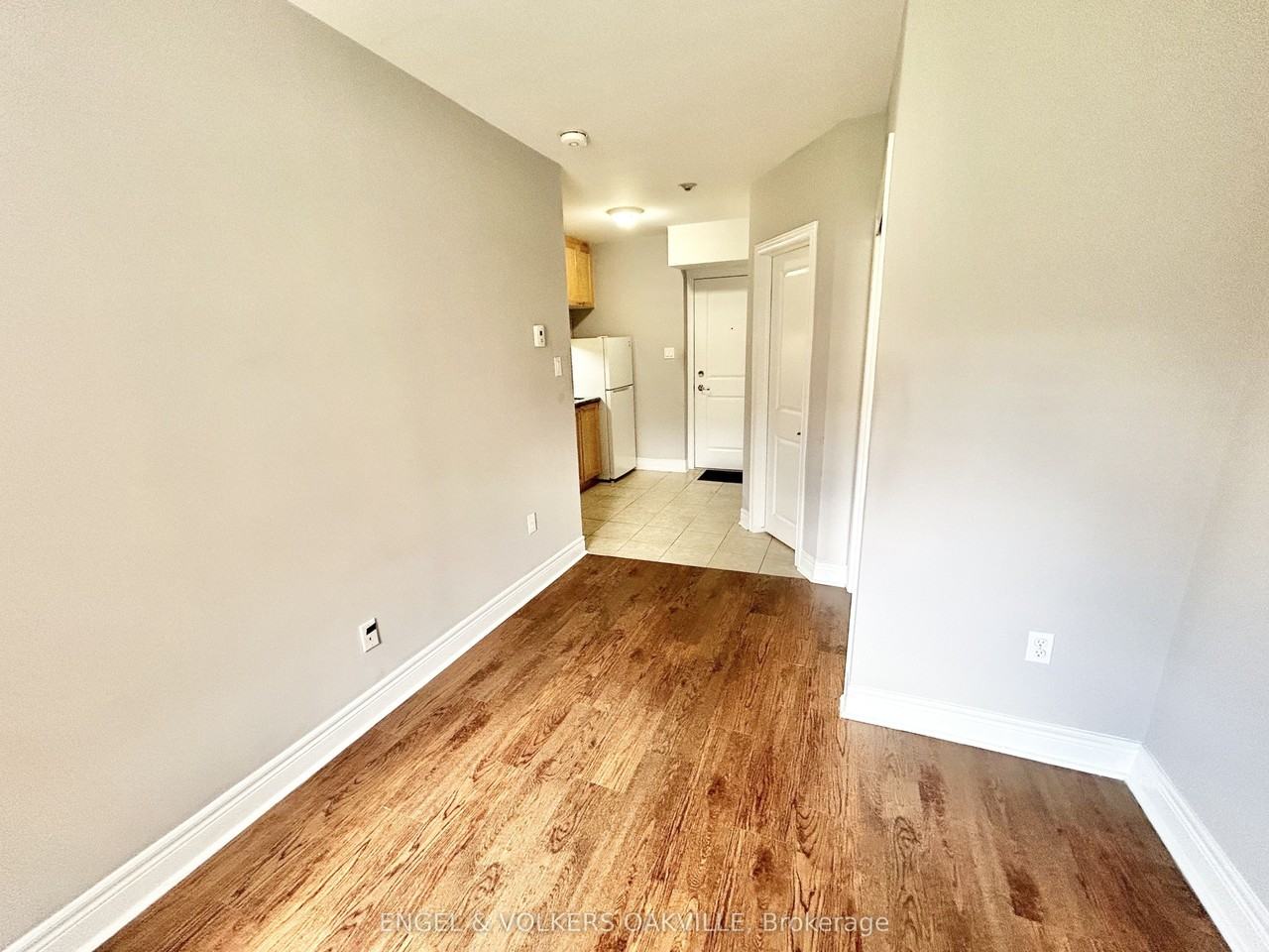 15 Thirty Third Street 109 - Photo 4 of 6