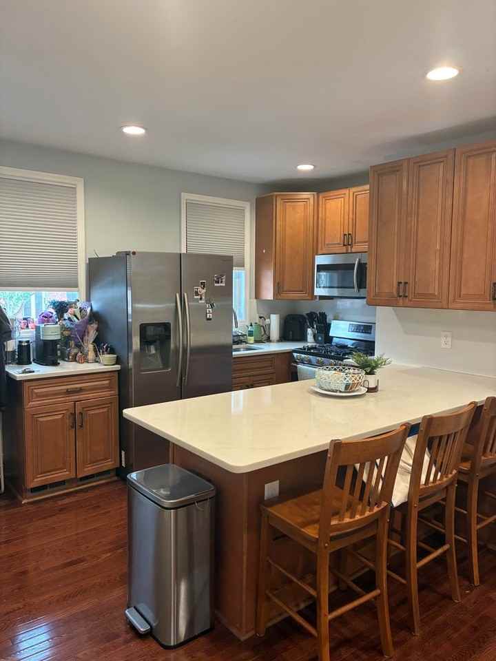 4416 Plummer St - Photo 3 of 12