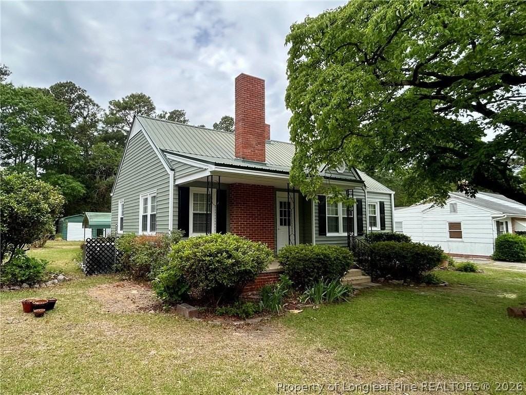 211 N Roberts St - Photo 2 of 23
