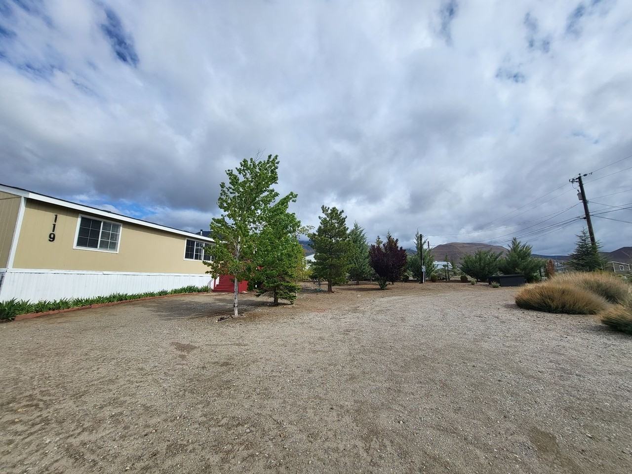 119 Julie Way - Photo 3 of 13