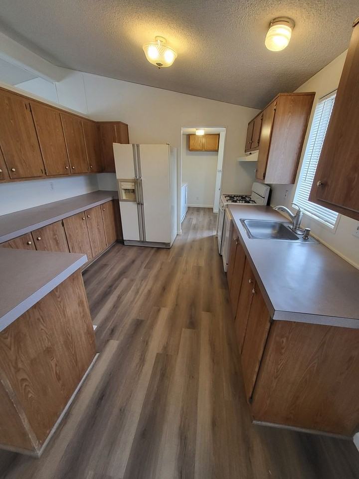 119 Julie Way - Photo 6 of 13