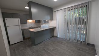 Windsor Court Apartments - Photo 1 of 1