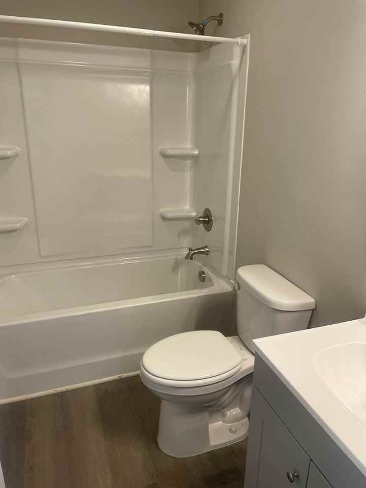2040 Thurmond St - Photo 6 of 14