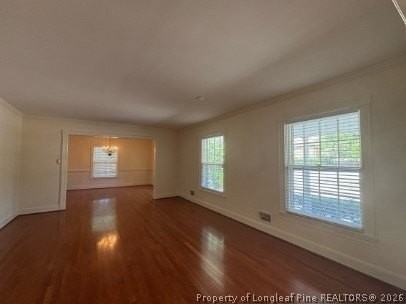 1513 Raeford Rd - Photo 4 of 25