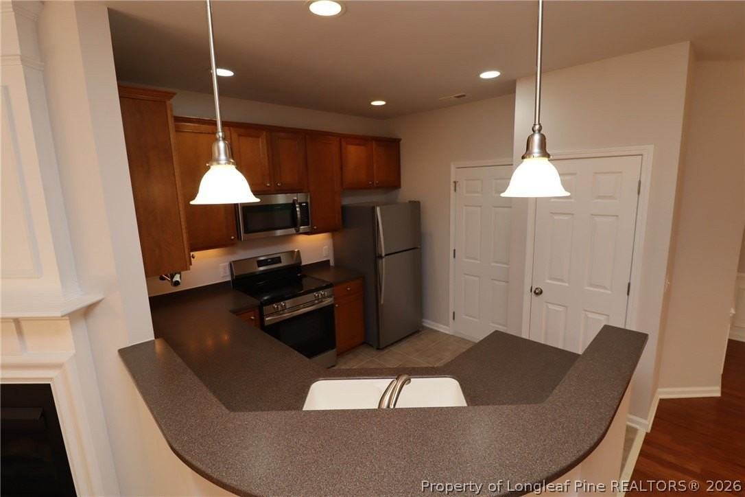 7122 Racine Way - Photo 7 of 32
